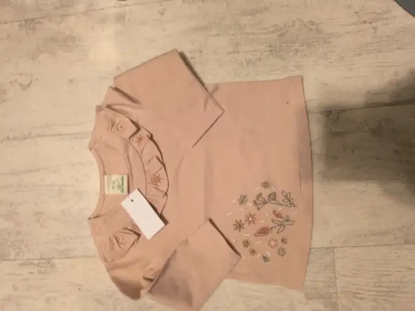 Oberteil rosa mit Blumen 