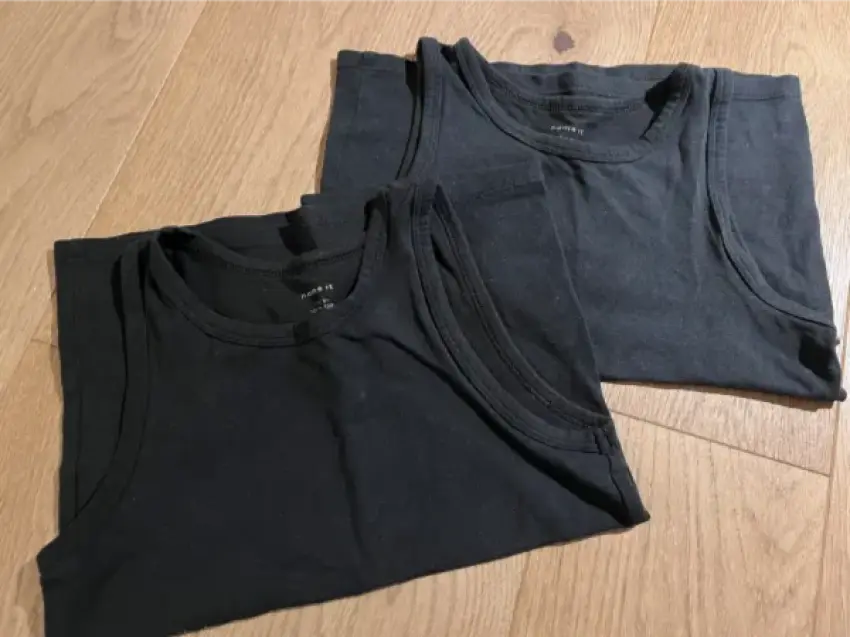 2 Nameit Unterhemden