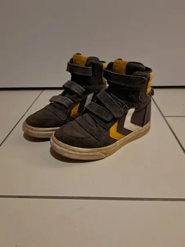 Hummel Schuhe