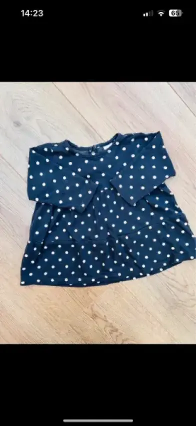 H&M - Kleid - gepunktet