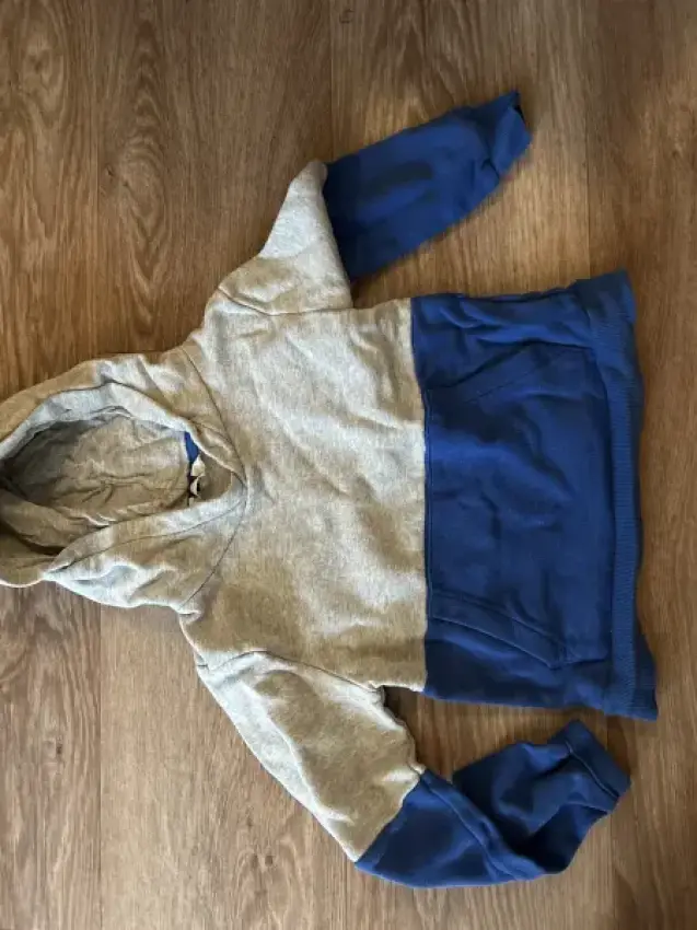 H&M Kapuzenpulli grau blau gestreift