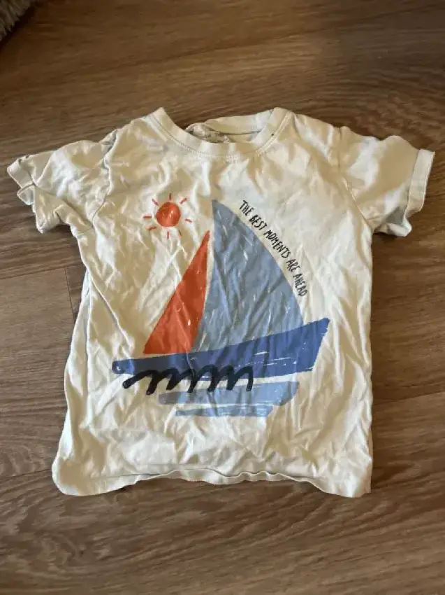 H&M Tshirt weiß mit Boot