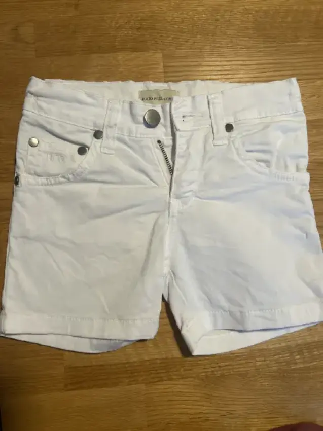 _Kurze Hose 3 Jahre