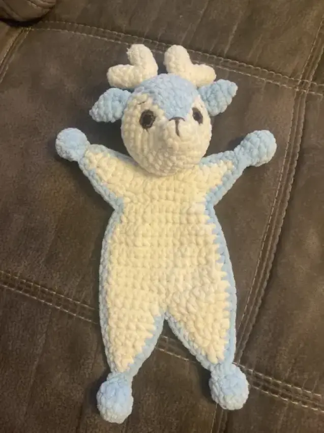 Reh, gestrickt, handmade