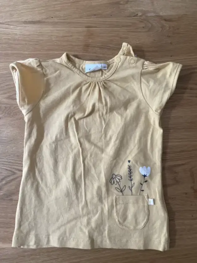 Shirt gelb Blumen 
