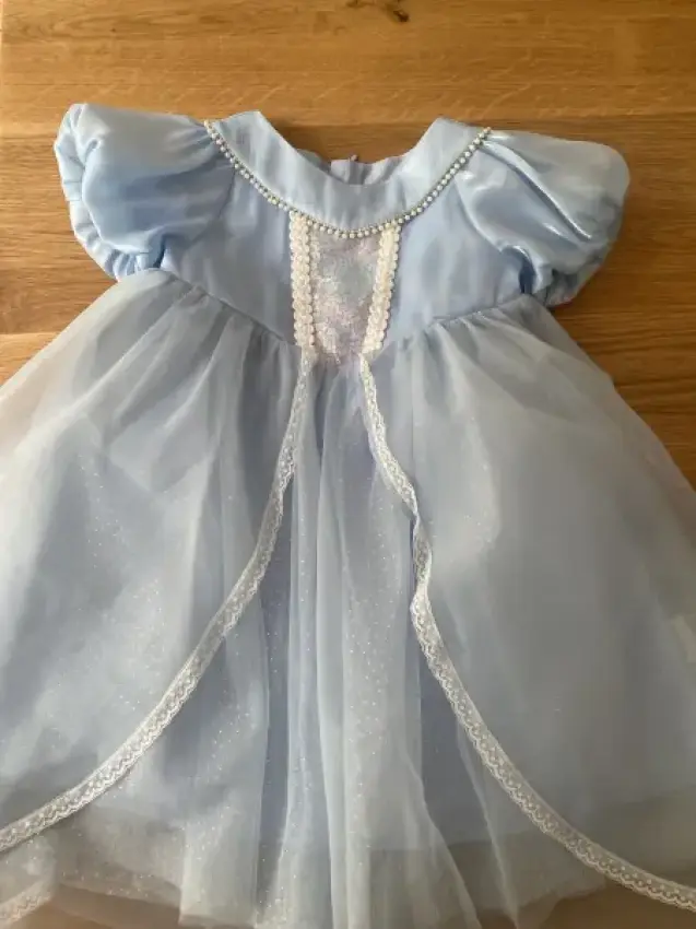 Taufkleid