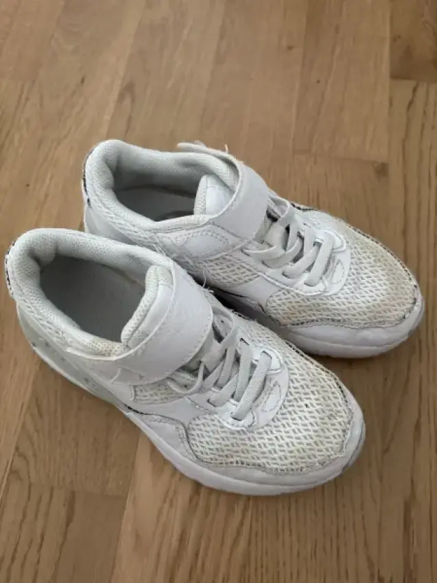 Nike Sneakers Weis 29,5 