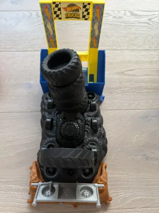 Hot Wheel