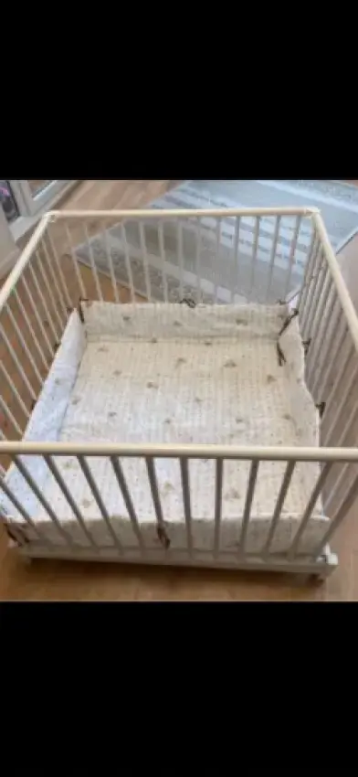 Geuther Laufstall + Nest  Julius Zöllner