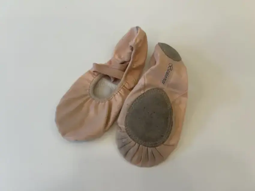Ballettschläppchen 32