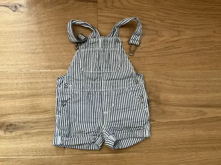 Baby Gap Latzhose blau/weiß gestreift