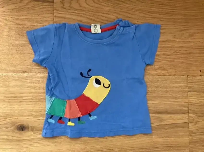 Frugi T-Shirt blau mit Raupe