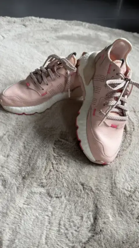 Adidas Sneaker in rosa