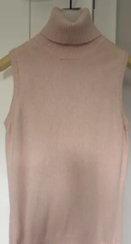 Sisley Rollkragen kurzarm in Rosé
