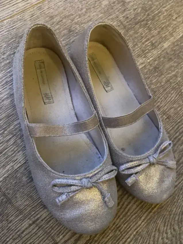 H&M Glitzer Ballerina