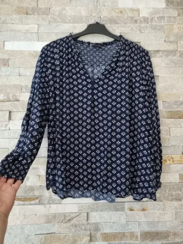 Luftige Bluse Blau floral