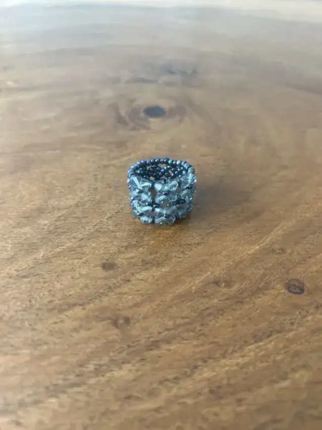 Ring Kristalle Handmade grau/blau