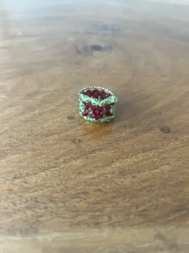 Ring Kristalle Handmade rot/grün