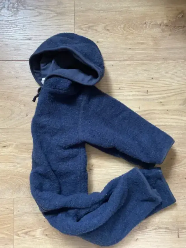 Wollwalkanzug Hess Natur blau