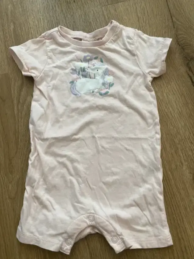 Kurzarm schlafanzug ein horn rosa