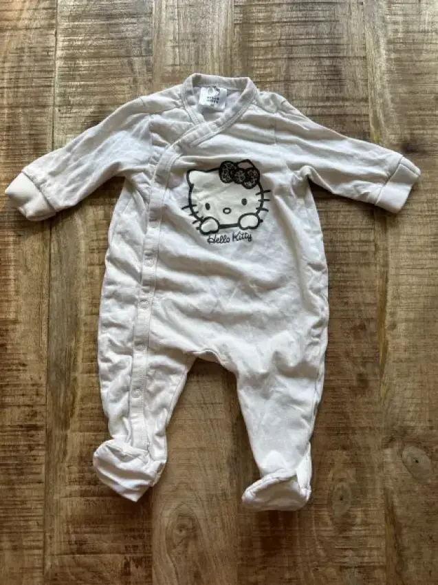 Strampler, Hello Kitty